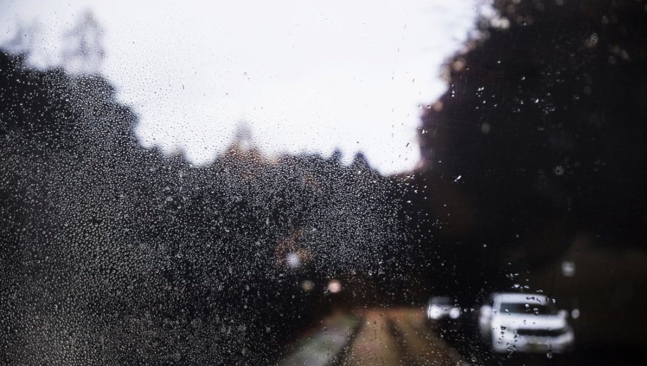 /meteochile-emite-aviso-por-precipitaciones-normales-a-moderadas-con