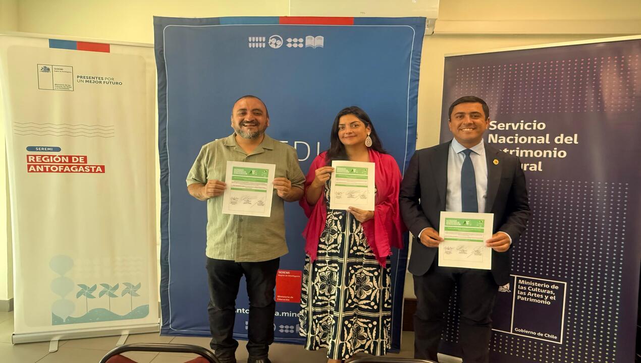 /autoridades-regionales-firman-plan-de-accion-de-politica-de-educacion